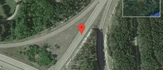 Just nu: lastbil stillastående på väg 55 - problem i trafiken