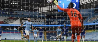 Citys firande uppskjutet efter Agüeros tabbe