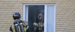 Brand utbröt i bostad