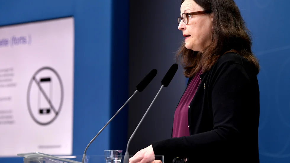 Utbildningsminister Anna Ekström (S) presenterar en nationell plan för trygghet och studiero under en pressträff i Rosenbad på tisdagen.