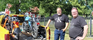 Full fart framåt för mopedfantaster i Ukna: "Det är alltid trevligt, främst med gemenskapen"