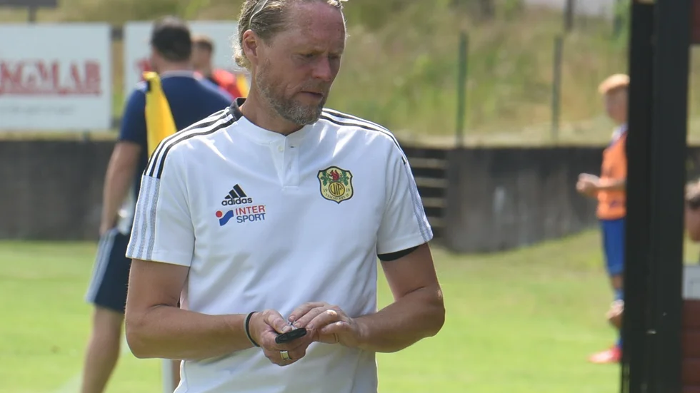 Patrik Gunnarsson är tränare för Vimmerby IF.