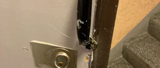 Anmäler inbrott i vandrarhemmet