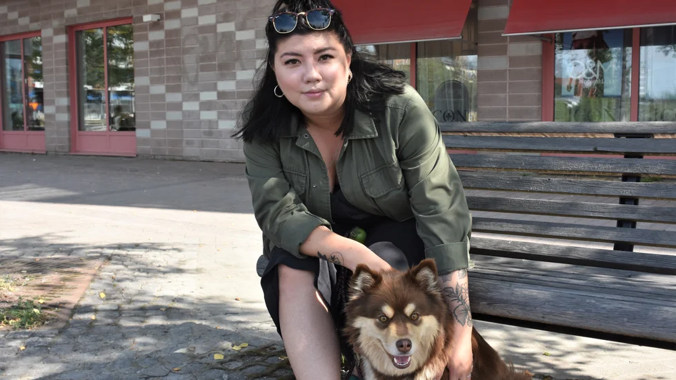 Kigge Fasth, verksamhetssamordnare och projektledare på Tjejjouren i Luleå, tycker det är viktigt att det finns en samtalsplattform för unga utanför nätet. "Det blir ett tryggt utrymme för ungdomar", säger hon. 