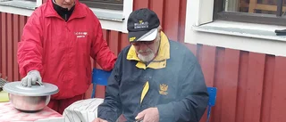 PRO Haparanda möttes i regn och rusk