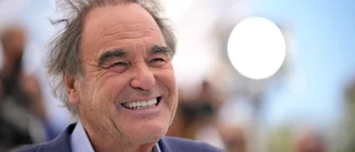 Oliver Stone forskar vidare om mordmysteriet