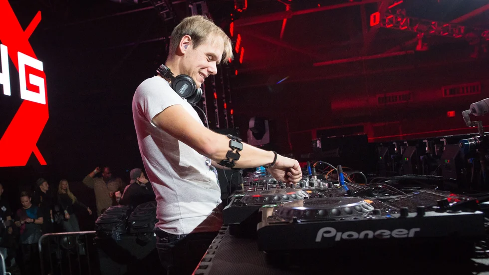 Daniel Gibson har skrivit låten "Face of summer" till den holländske dj:n Armin Van Buuren, en låt som spelas på dansgolv över hela världen. 