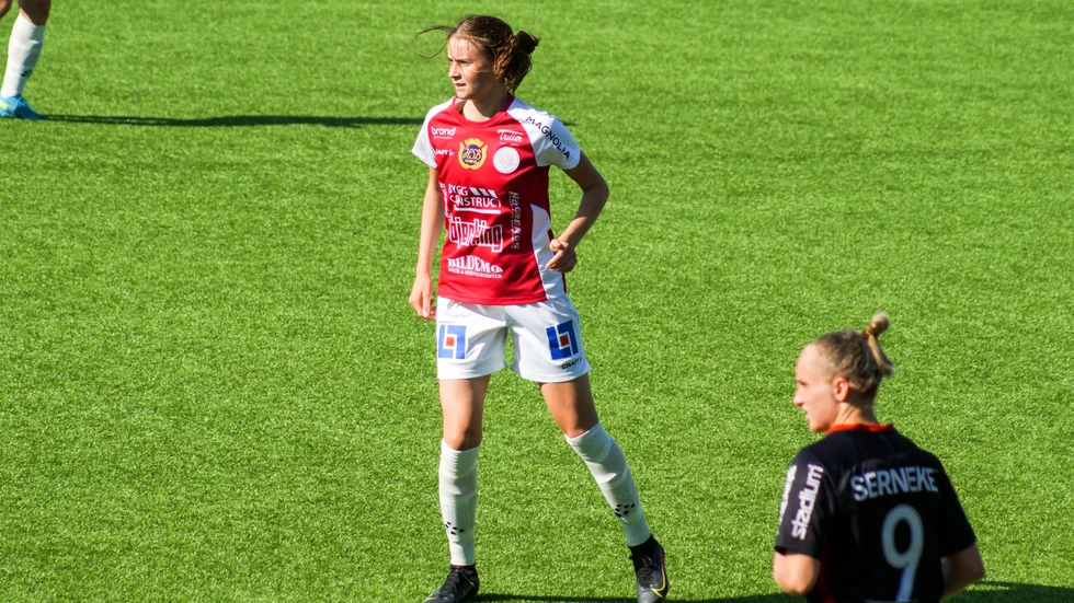 Julia Ragnarsson gjorde sin första match från start i elitettan.