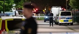 Kvinna sköts på innergård i Malmö