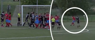 TV: Här spårar heta mötet ur: "Han slog till mig i ansiktet"