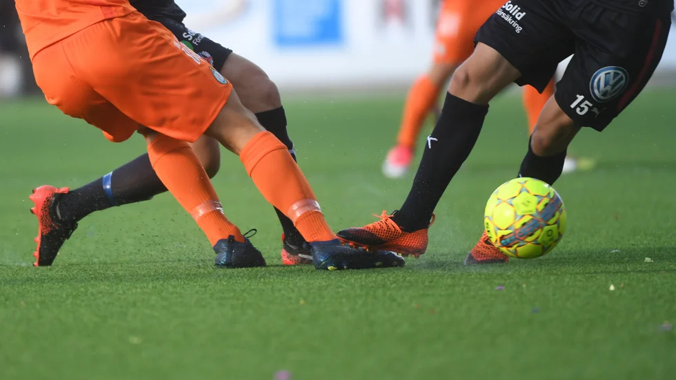 SK Lojal förlorade mot topplaget Ariel.