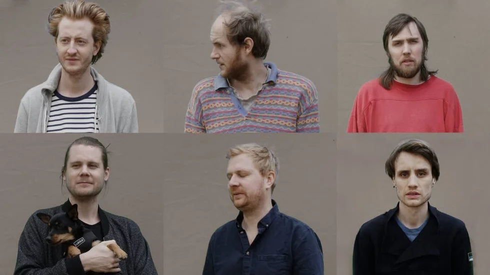 Nya "Iskanten" är Den Svenska Björnstammens första album på nästan fyra år. Medlemmarna är idag spridda över landet och basen är Göteborg.
