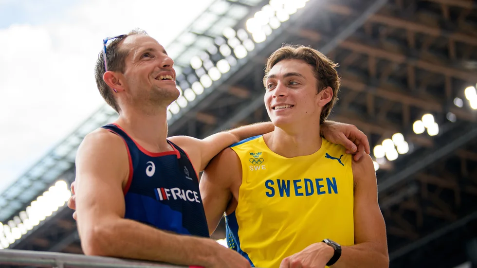 Beijer Stavhoppsgala skulle välkomna honom med öppna armar, men är ännu oklart om Renaud Lavillenie kan komma på Mondos "egen" stavhoppsgala.  