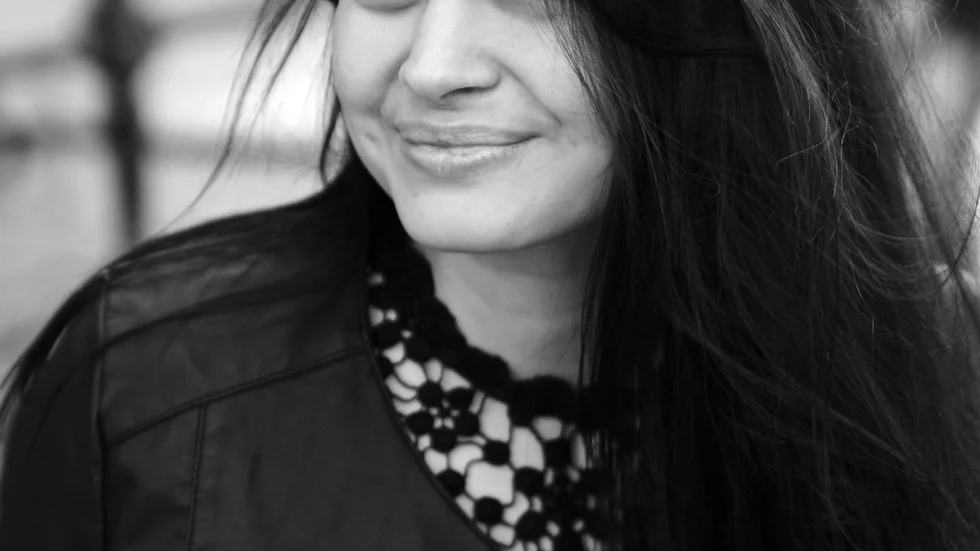Shari Sabel Strandmark ger sin version av vad som hände när Västerbottensteatern lade ner föreställningen Röst. Foto: Amina Touray