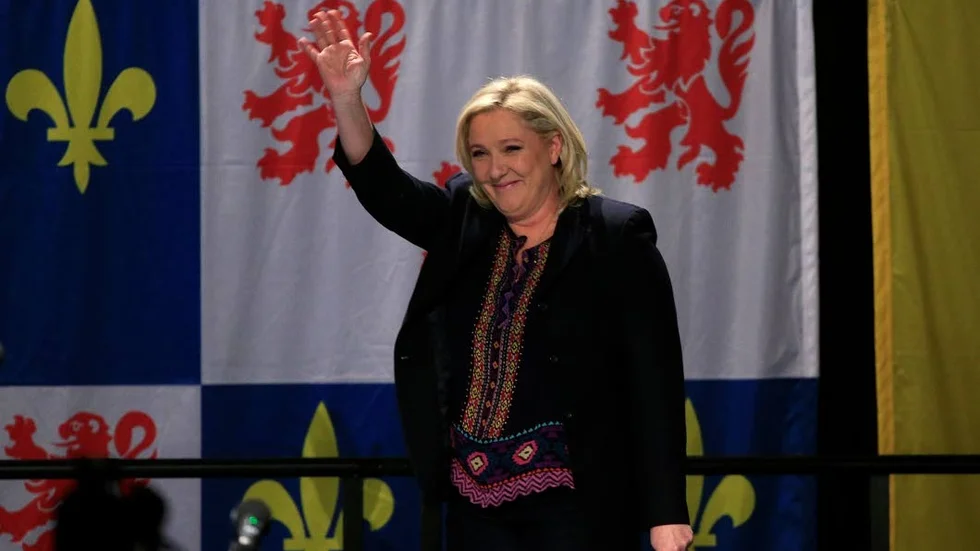 Hamnar på Sveriges bord? Torsten Nilsson skriver om att arbeter i FN inte blir en sinekur. Kanske väljs Marine le Pen till president i Frankrike?