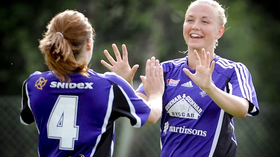 Burträsk är ett av kommunens mest talangfulla lag just nu. Här är två av de största talangerna, Idag Gustafsson och Paulina Larsson. Foto: Leif Andersson