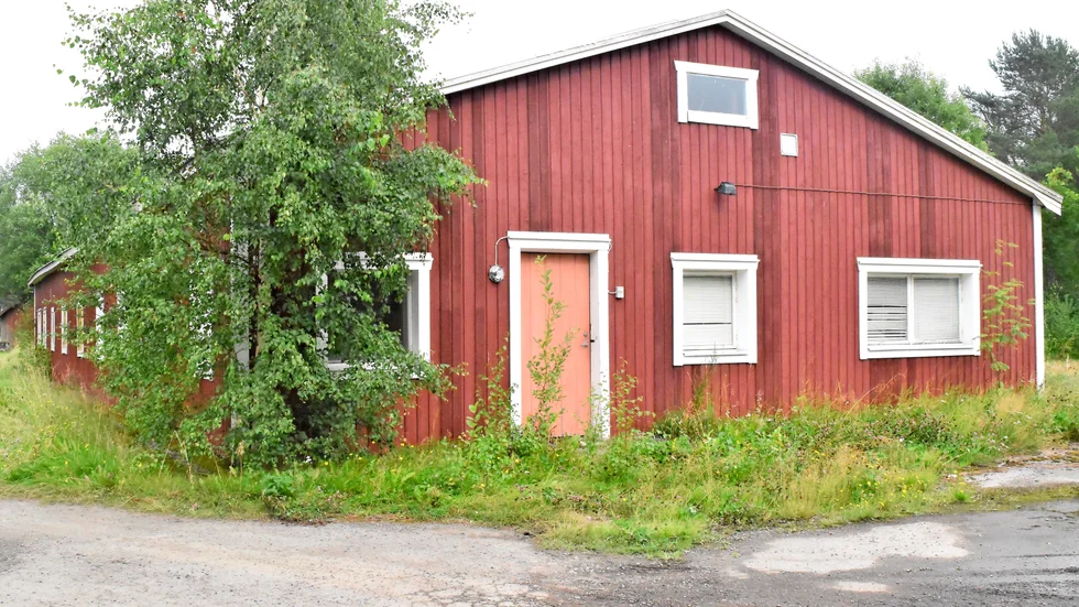 Rivningshus. Hussvamp och asbest är de nuvarande inneboende i detta hus. Foto: Veronica Häggmark.