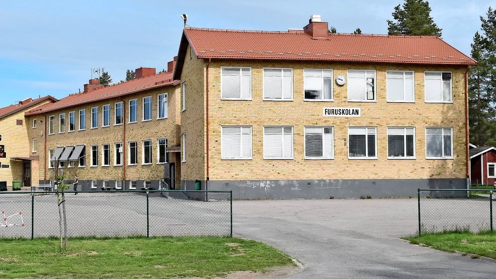 Beslutet att flytta högstadiet från den här skolan vållade många överklagningar. Foto: Yvonne Rönngren.