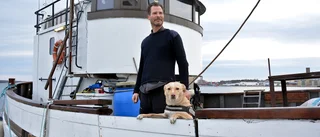 Båt på drift i Skeppsbrofjärden • Skepparen: "Det var en pärs"