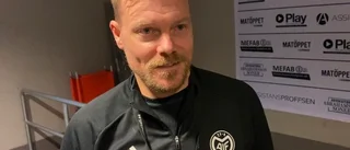 Axén väntar på dispens, och ÅFF söker inte innermittfältare