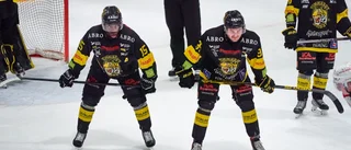 Därför var backen borta från spel • Åkte på märklig skada: "Tog illa"