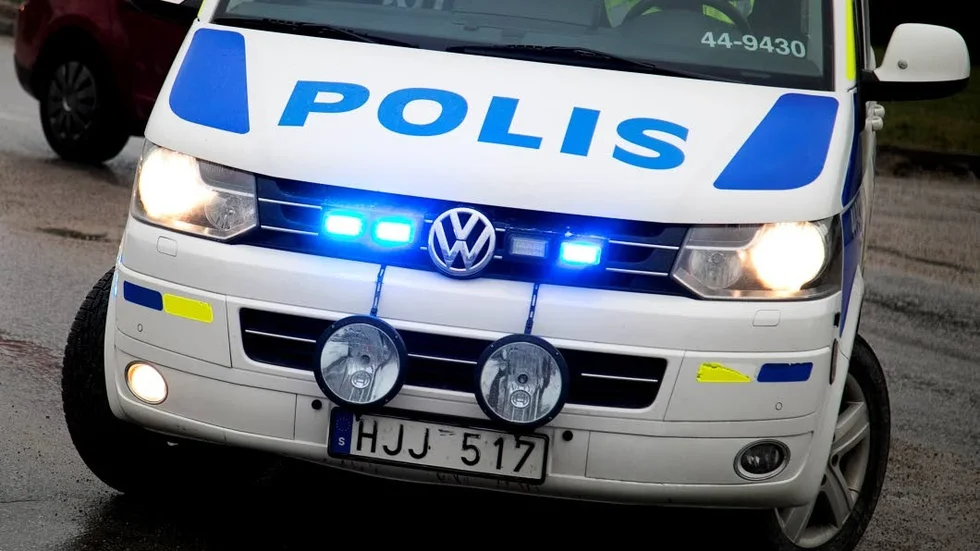 En polispatrull passerade förbi i rättan tid.
