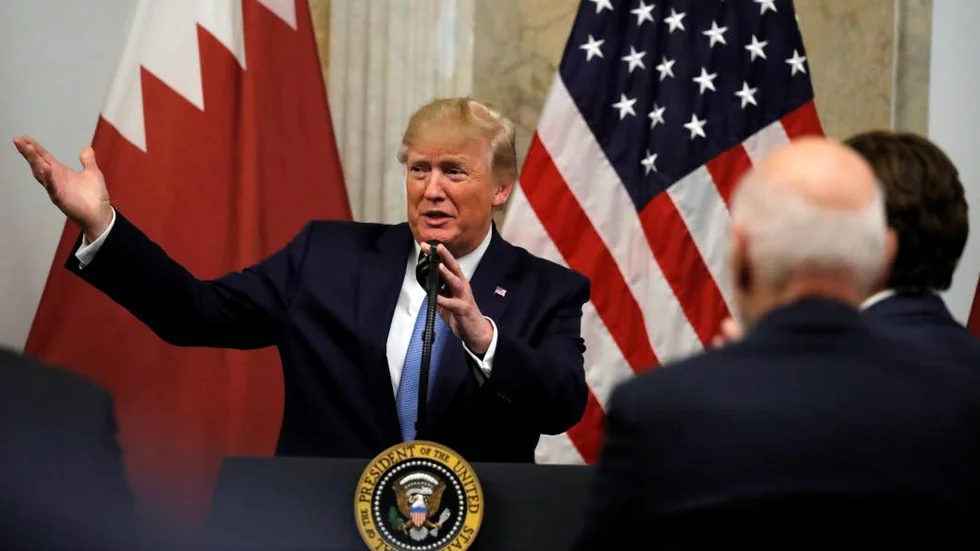 


Donald Trump. Ledarskribenten drar paralleller mellan den amerikanska presidentens nationalism och den svenska politikens dito. 



