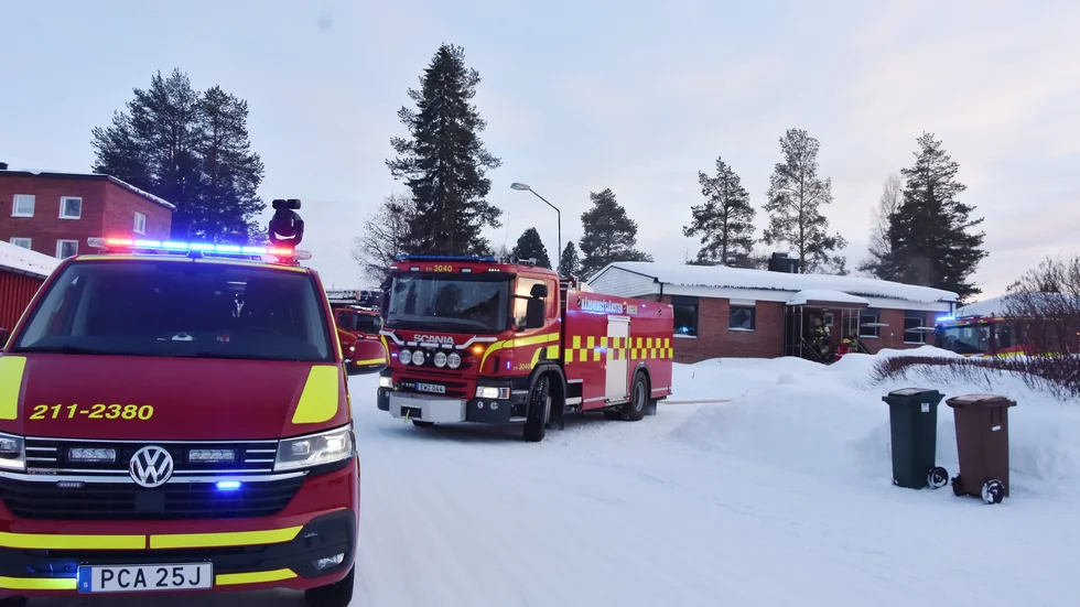 En brand utbröt i en villa i centrala Boden på måndag eftermiddag.