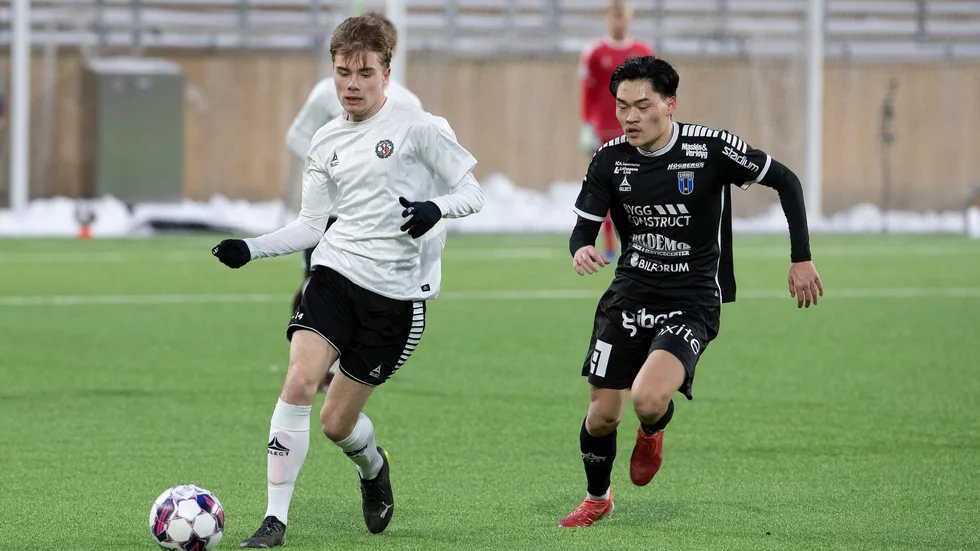 Isak Bråholm i matchen mot Örebro. 