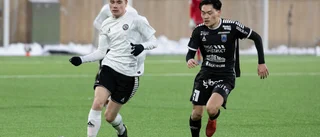 Siriusspelare tränar med Östersund