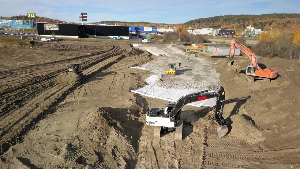 Här, i Östra Birsta, Sundsvall, bygger Fastec nya butiker om totalt 11000 kvadratmeter.