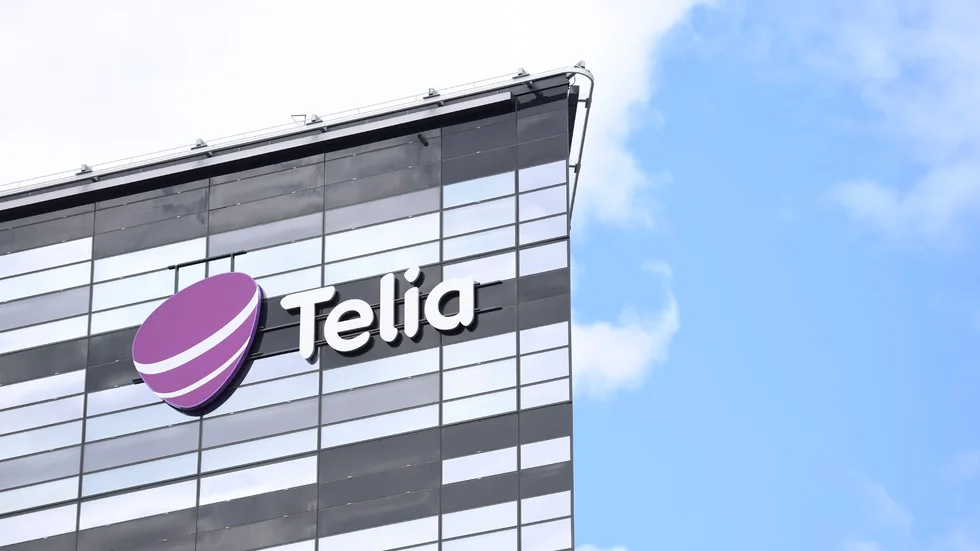 NSD-krönikören Lina Norberg Juuso är kritisk till hur Telia hanterade situationen under rekordkylan i Älvsbyn. Kommunens telefoni lamslogs under sex timmar.