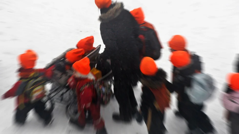 På flera förskolor i Skellefteå kommun har 15-timmarsbarn vissa dagar inte fått delta i verksamheten. Huvudorsaken är vikariebrist. 