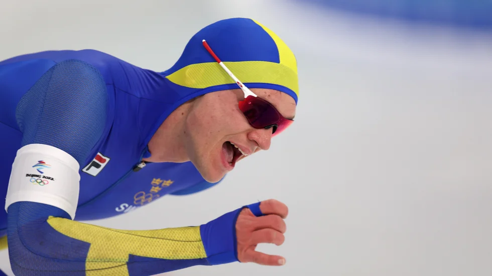 Nils van der Poel under guldloppet på 5|000 meter. Nu väntar den dubbla distansen.