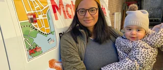 Nu kör Ica i Mariefred hem din mat – med Paulinas design på bilen
