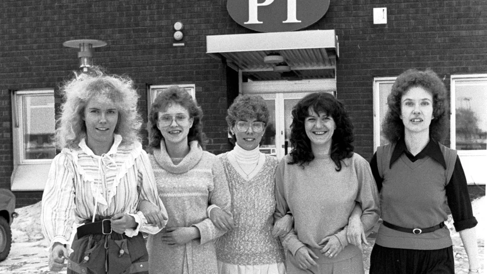 Till jubileumsnumret 1985 tog jag denna bild på redaktionens kvinnliga reportrar. Från vänster: Inger Haupt, Gunnel Ekman, Birgitta Pettersson, Agnes Szögi och Britt Lindgren Blom.