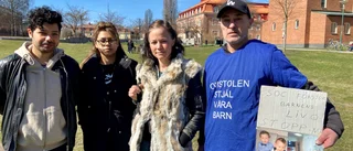 Demonstranter: "Socialtjänsten ljuger och hittar på"