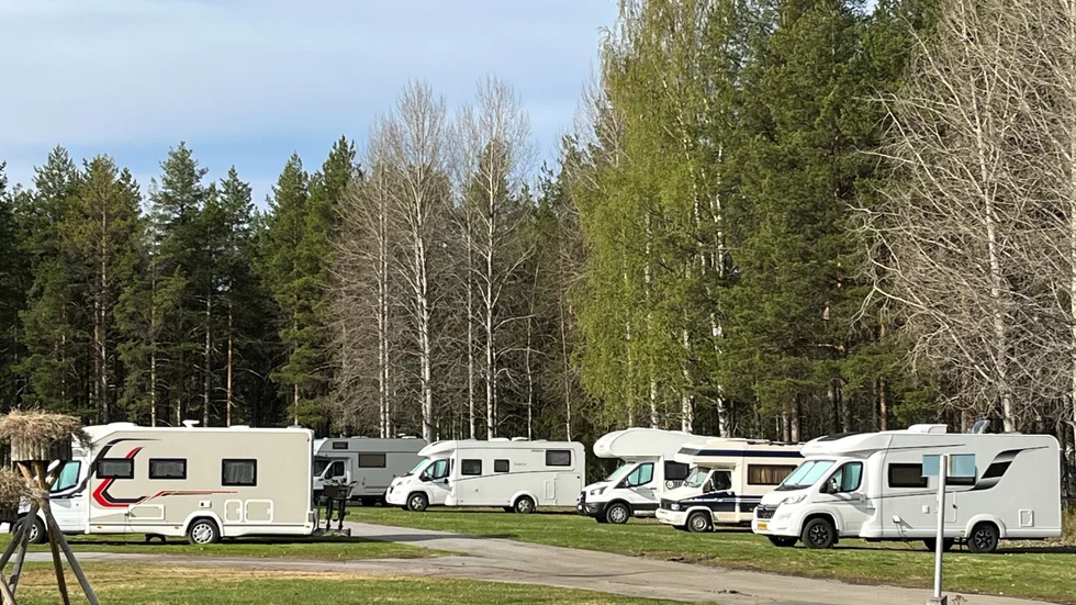 Husbilsturisterna anlände tidigare än de normalt brukar till Arctic Camp i Jokkmokk.