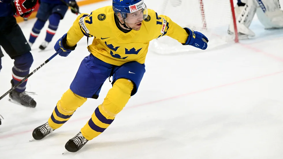 Pär Lindholm, Skellefteå, går in som center i Tre Kronors förstakedja. Arkivbild.