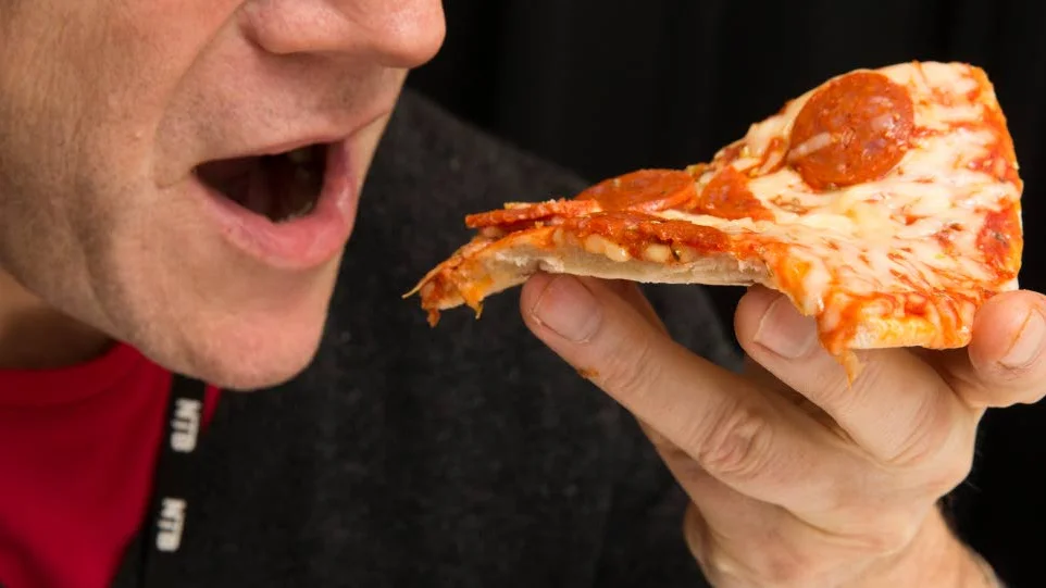 Hungrig? Äter du pizza i dag?