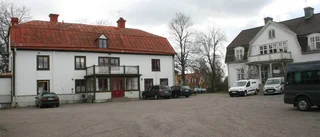 Boende väntar på klartecken