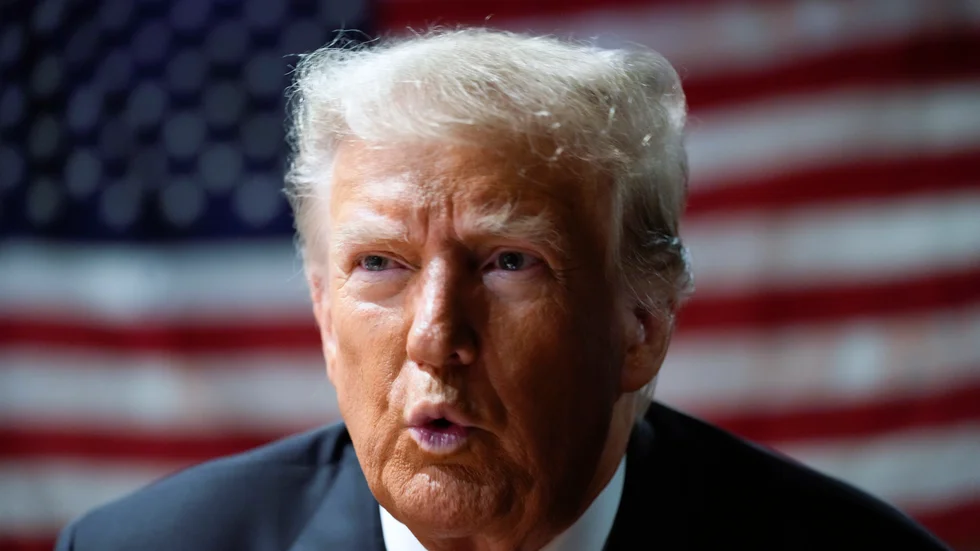 USA:s tidigare president Donald Trump är nöjd med att golfens PGA- och LIV-torurer har gått samman. Arkivbild.