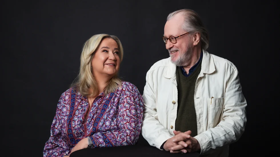 Malin Persson Giolito och Niklas Rådström tar över "Allvarligt talat". Pressbild.