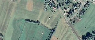 29-åring ny ägare till lantbruksfastighet i Vuollerim - 845 000 kronor blev priset