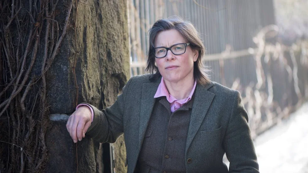 Lena Andersson försöker frilägga folkhemmets idévärld i sin nya roman, ”Sveas son”.