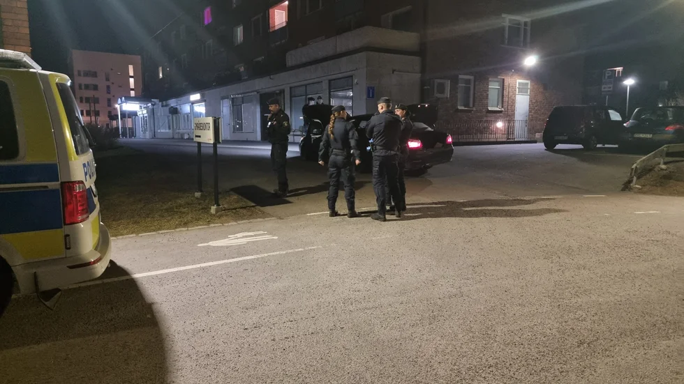 Bilist stoppad kring Trafikplats Ljura i Norrköping.