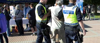 Politiker fick avlägsnas från SD:s torgmöte