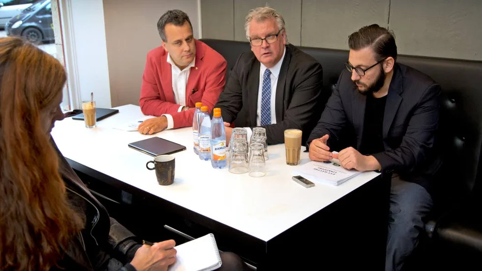 Eniga. Stöd till Linköpings flygplats måste finnas kvar, anser Andreas Ardenfors, Paul Lindvall och Muharrem Demirok.