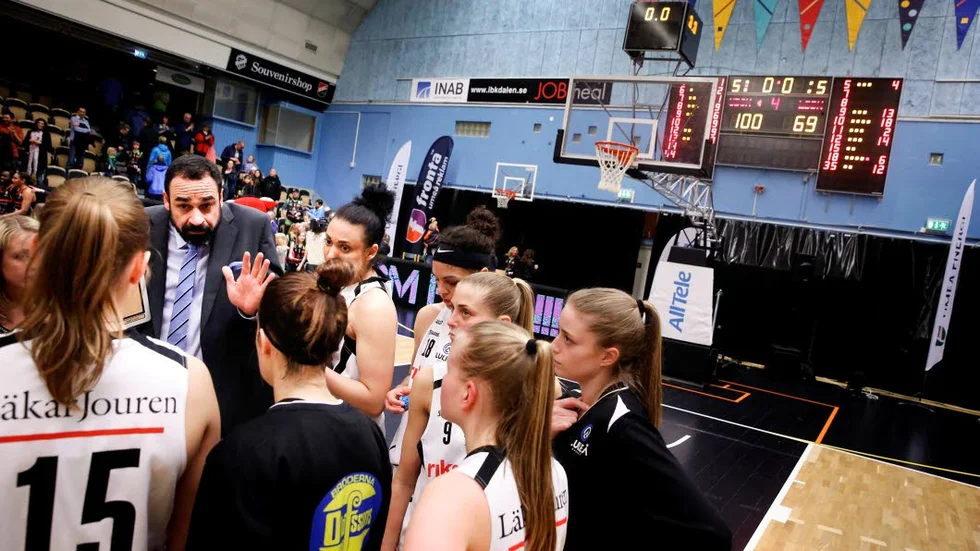 Jens Tillman och Luleå Basket blev överkört.