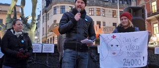Sjuksköterskestudenter säger ifrån